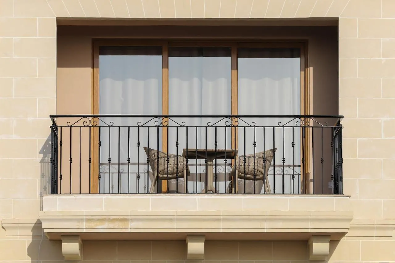 Gem Beachfront Apt With Amazing Bay And Sea Views Birzebbuga Malta